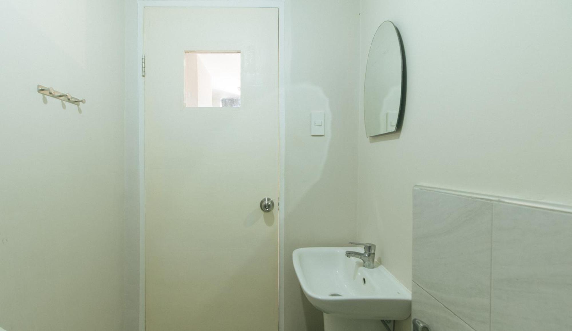 59 Xavierville By Reddoorz Cubao Luaran gambar